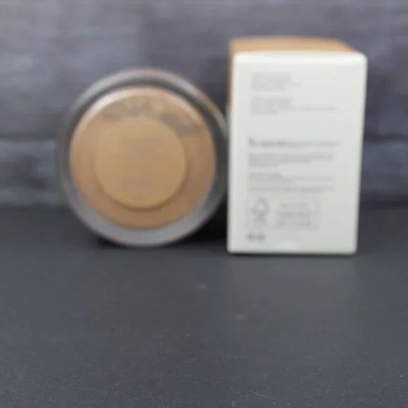 Haus Labs Bio-Blurring Loose Setting Powder Deep Honey 7g / 0.24 Oz - Picture 5 of 5